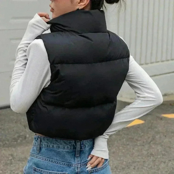 Black Casual Women's Zip Up Crop Vest Puffer Thick Coat - Picture 2 of 9